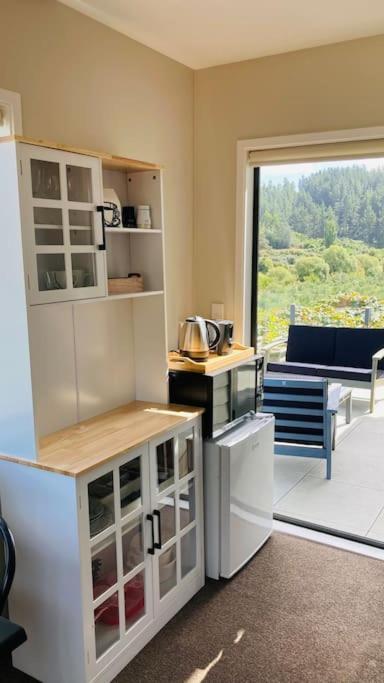 Maymorn Orchard Suites Upper Hutt Bagian luar foto