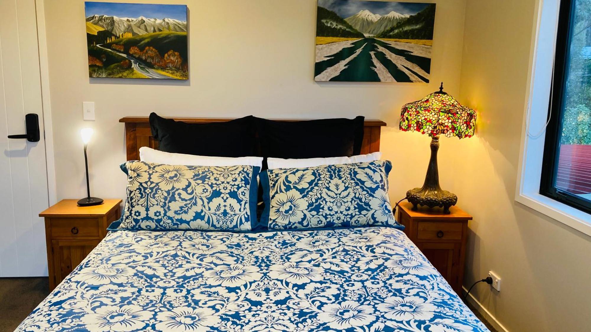 Maymorn Orchard Suites Upper Hutt Ruang foto